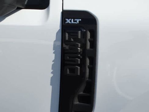 Used 2024 Ford F350 XLT w/ XLT Premium Package image 9