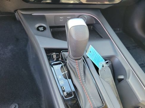 New 2026 Nissan Sentra SR w/ Floor Mat Package FWD image 19