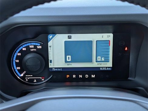 Used 2024 Ford Bronco Black Diamond image 11