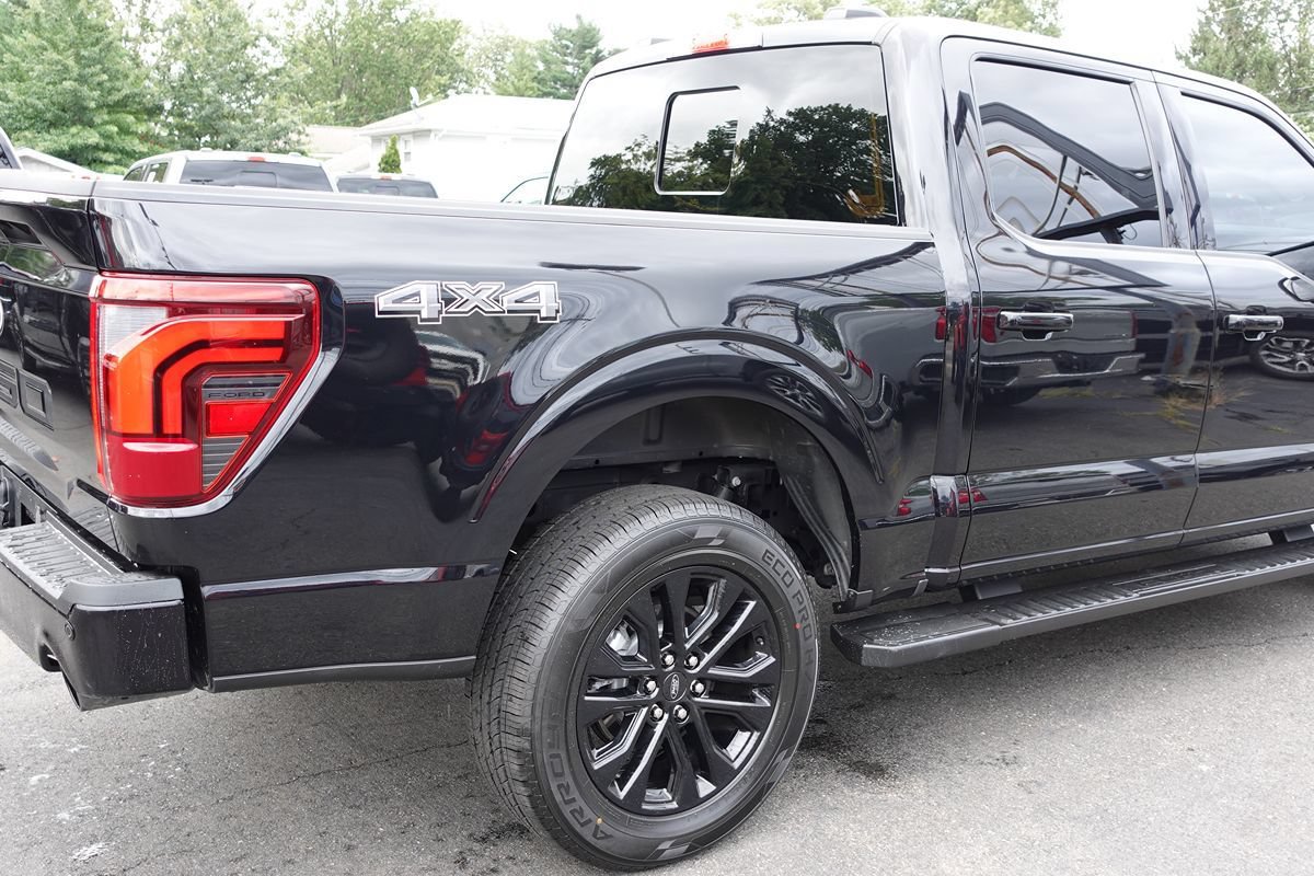 Used 2024 Ford F150 Lariat w/ Equipment Group 502A High AWD/4WD image 10