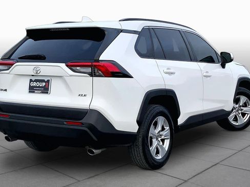 Used 2019 Toyota RAV4 XLE FWD image 13