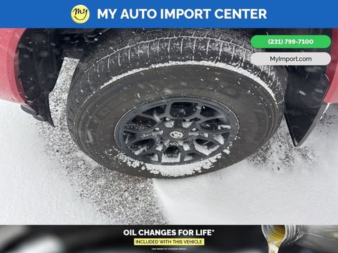 Used 2020 Toyota Tacoma SR5 image 4