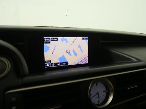 Used 2016 Lexus RC 200t RWD image 15