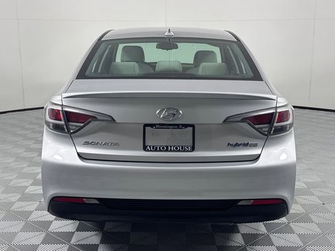 Used 2016 Hyundai Sonata SE image 6