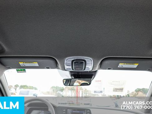 Used 2025 Hyundai Elantra SE FWD image 53
