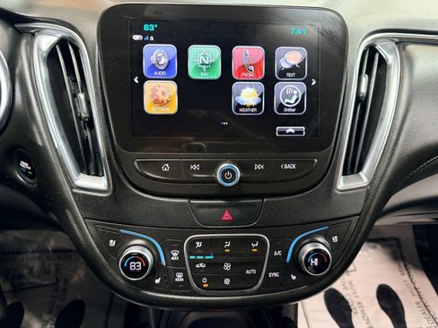 Used 2018 Chevrolet Malibu Premier w/ Premier Sun and Wheel Package image 34