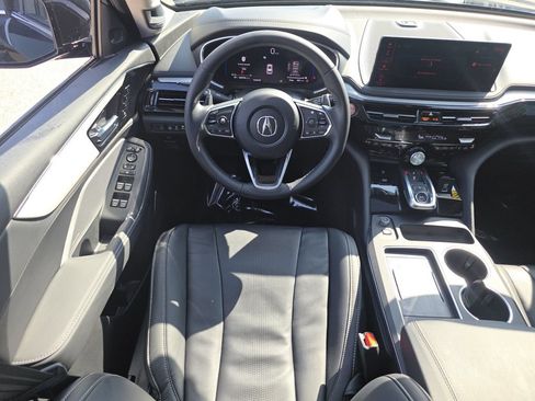 Used 2025 Acura MDX SH-AWD w/ Technology Package image 3
