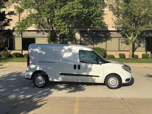 Used 2022 RAM ProMaster City Tradesman FWD image 6