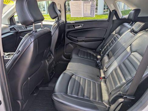 Used 2022 Ford Edge SEL w/ Convenience Package AWD/4WD image 21