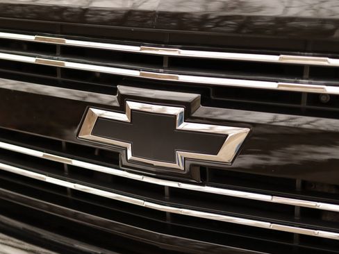 Used 2016 Chevrolet Silverado 2500 LTZ w/ Custom Sport Edition image 36