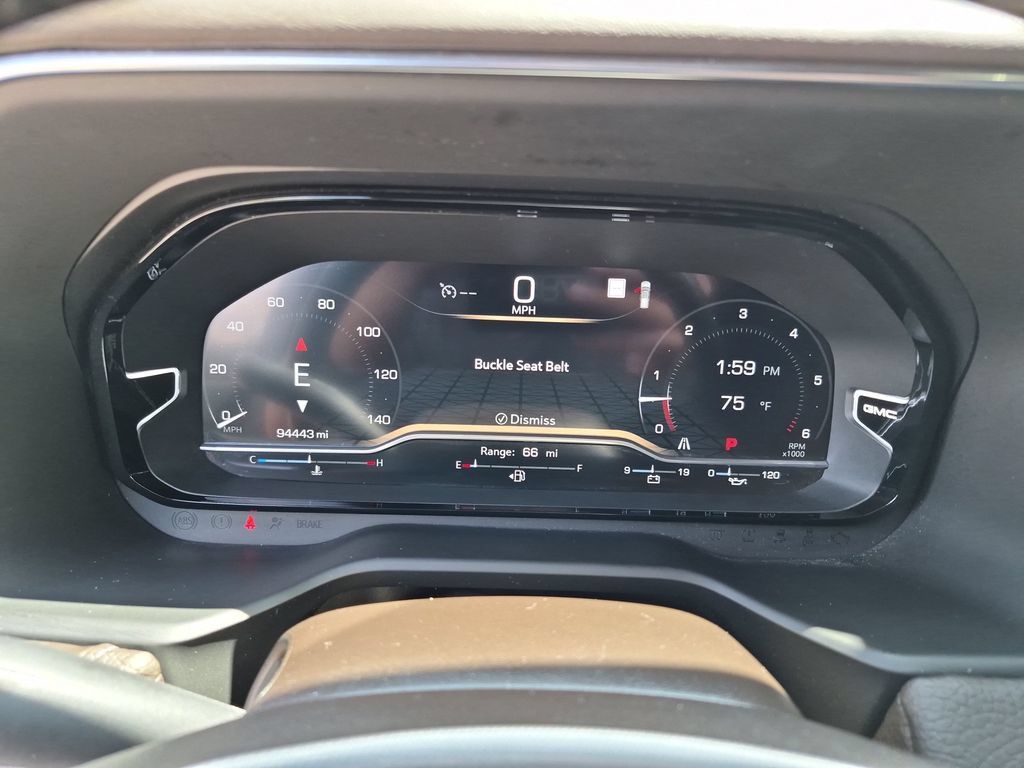 Used 2022 GMC Yukon XL Denali RWD image 25