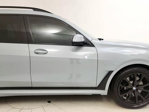 Used 2025 BMW X7 xDrive40i w/ Executive Package AWD/4WD image 19