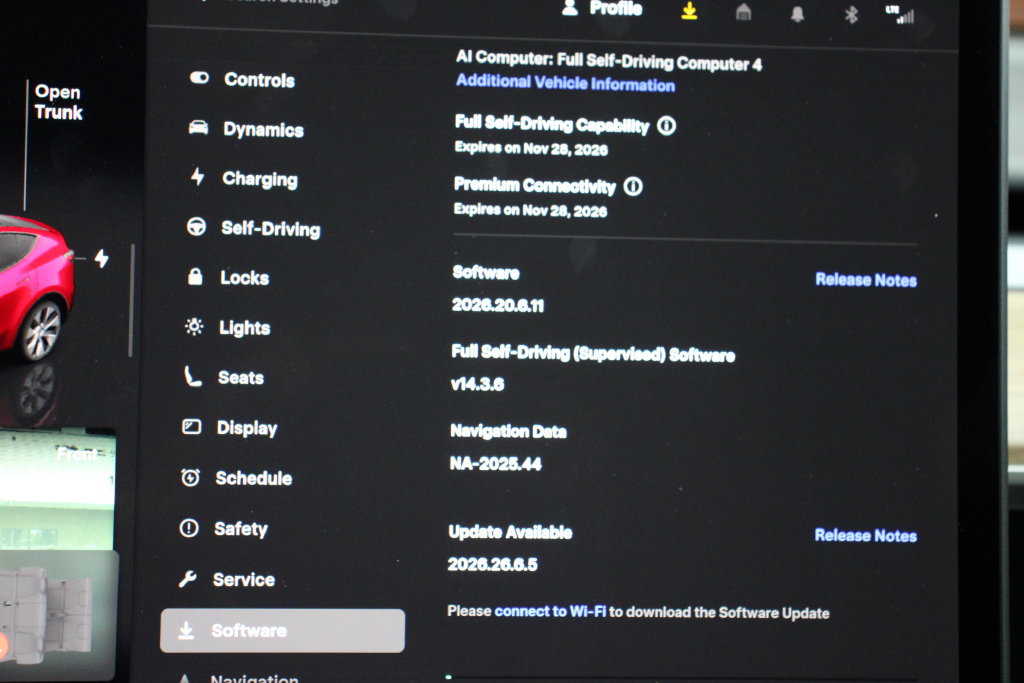 Used 2024 Tesla Model Y Long Range AWD/4WD image 31