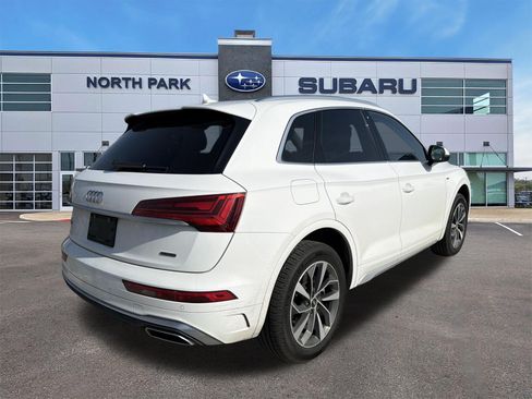 Used 2022 Audi Q5 2.0T Premium Plus AWD/4WD image 3