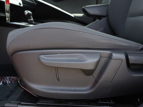 Used 2023 Kia Niro LX FWD image 13