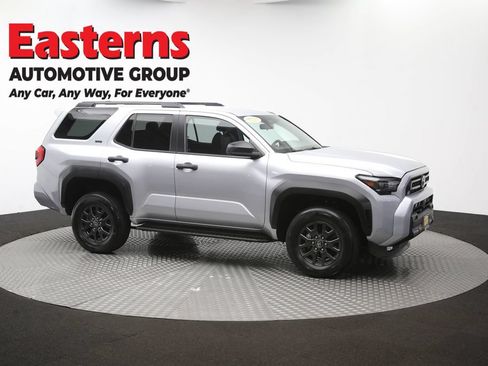 Used 2025 Toyota 4Runner SR5 AWD/4WD image 47