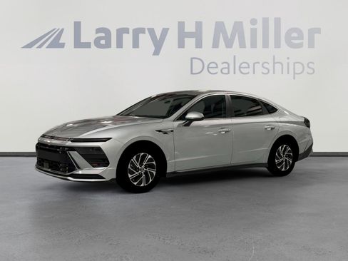 New 2026 Hyundai Sonata Blue image 2