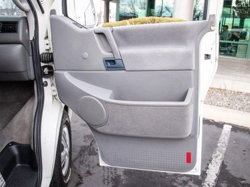 Used 1997 Volkswagen Eurovan Camper image 18