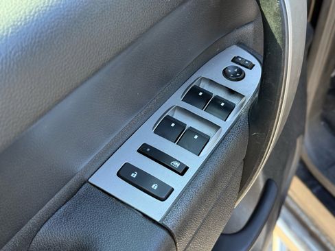 Used 2013 GMC Sierra 2500 SLE w/ SLE Preferred Package image 10