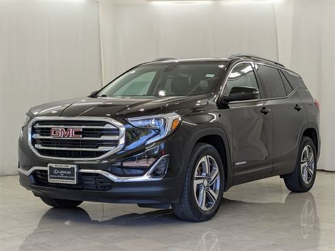 Used 2021 GMC Terrain SLT image 4