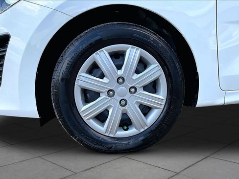 Used 2023 Kia Rio LX FWD image 11