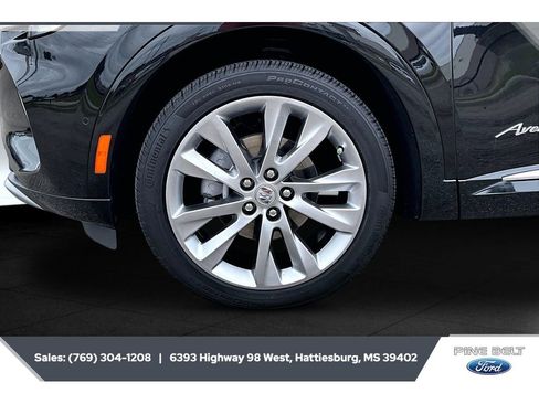 Used 2023 Buick Envision Avenir FWD image 7