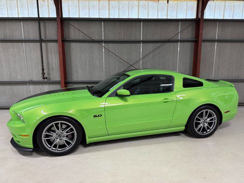 Used 2014 Ford Mustang GT Premium w/ GT Track Package image 1
