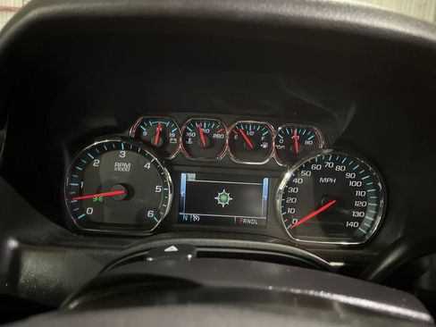 Used 2019 Chevrolet Tahoe LS AWD/4WD image 28
