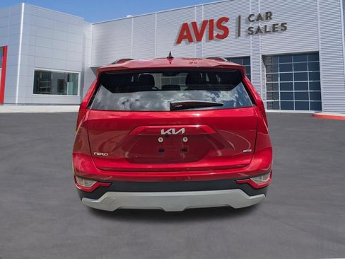 Used 2025 Kia Niro LX FWD image 7