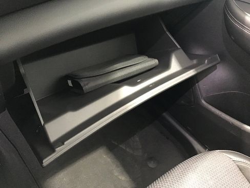 Certified 2023 Buick Envision Preferred w/ Sport Touring Package image 28