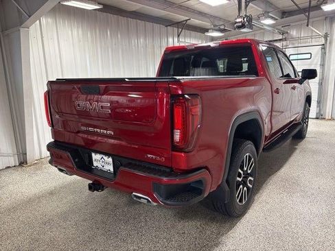 Used 2021 GMC Sierra 1500 AT4 AWD/4WD image 4