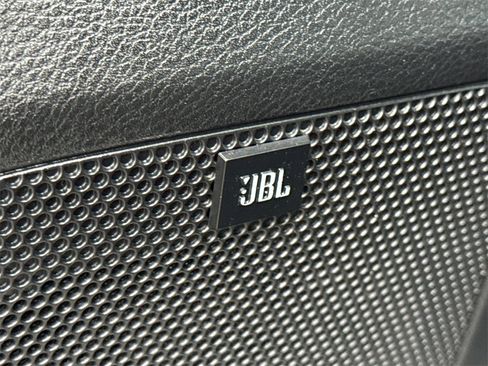 Used 2017 Toyota Tacoma TRD Off-Road image 28