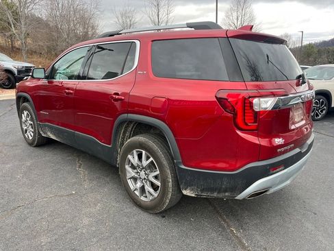 Used 2021 GMC Acadia SLT w/ Technology Package image 2