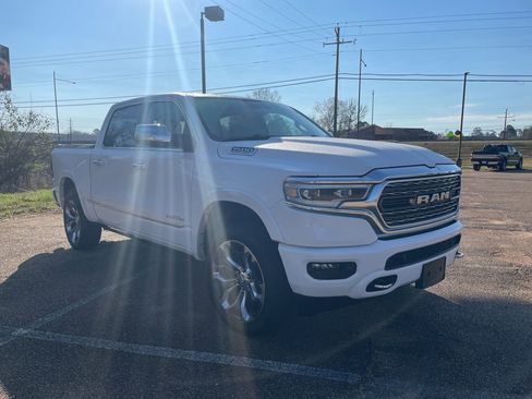 Used 2021 RAM 1500 Limited image 13