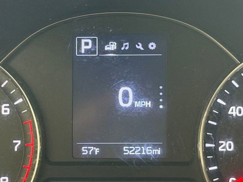 Used 2018 Kia Forte LX w/ LX Popular Package image 19