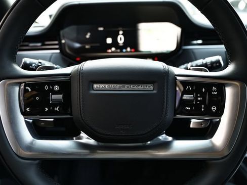 New 2026 Land Rover Range Rover Long Wheelbase SE AWD/4WD image 39