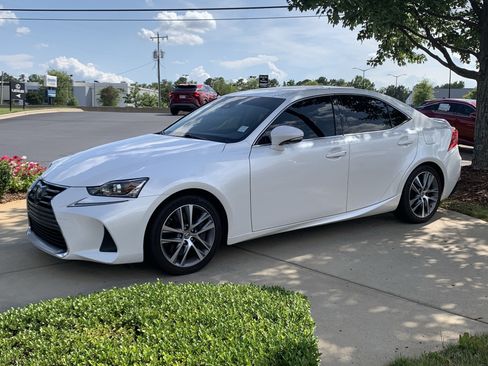 Used 2020 Lexus IS 300 w/ Accessory Package 2 RWD image 5