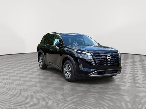 New 2026 Nissan Pathfinder SL AWD/4WD image 2