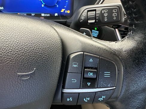Certified 2020 Ford Escape Titanium AWD/4WD image 35
