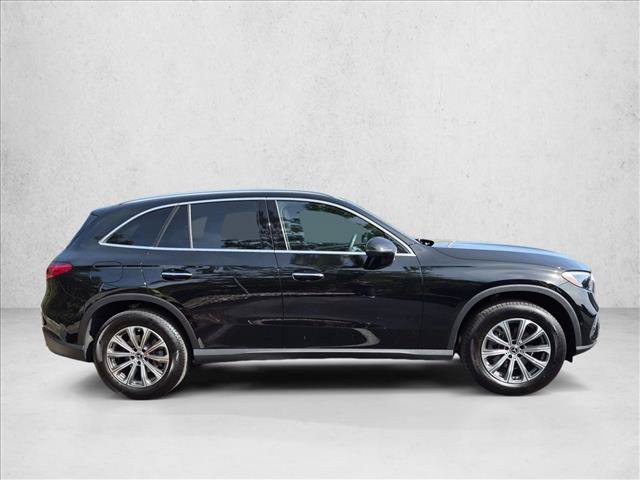 Certified 2026 Mercedes-Benz GLC 300 4MATIC image 4