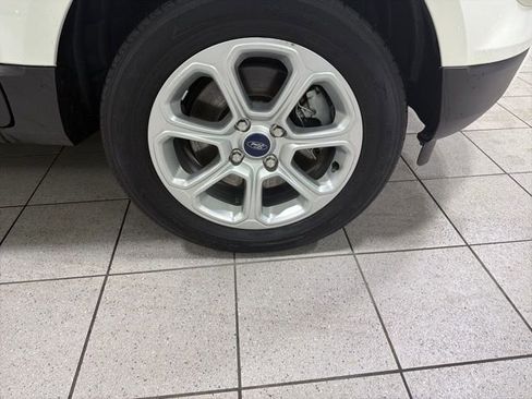 Used 2019 Ford EcoSport SE w/ SE Convenience Package image 12