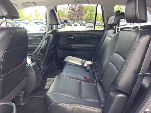Used 2021 Honda Pilot Special Edition image 18