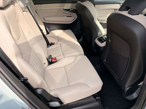 New 2026 Volvo XC90 B6 Plus w/ Protection Package Premier AWD/4WD image 25