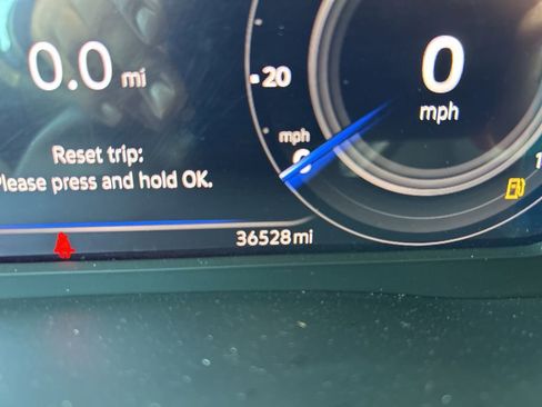 Used 2022 Volkswagen Atlas SE w/ Panoramic Sunroof Package image 20