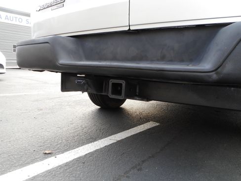 Used 2014 Chevrolet Express 3500 LS RWD image 9
