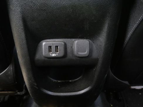 Used 2022 Chevrolet Colorado ZR2 AWD/4WD image 26