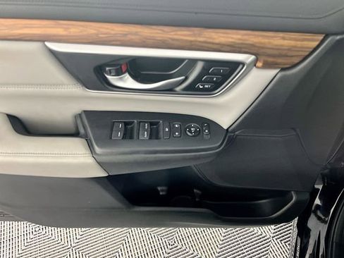 Used 2022 Honda CR-V Touring image 13