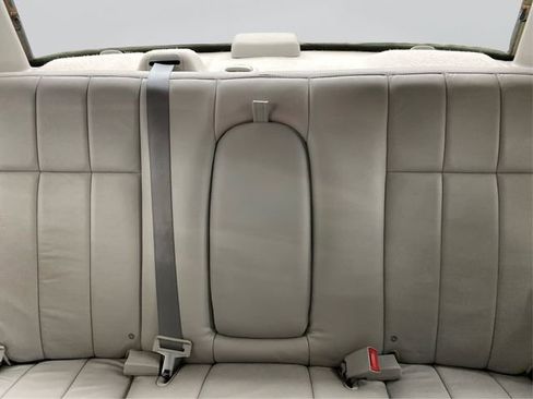 Used 2004 Mercury Grand Marquis LS RWD image 18