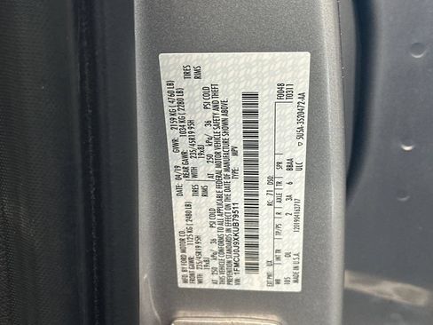 Used 2019 Ford Escape Titanium FWD image 29