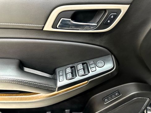 Used 2020 GMC Yukon XL Denali image 20